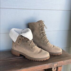 Timberland Women's Fold-Down Boots - Tan and White